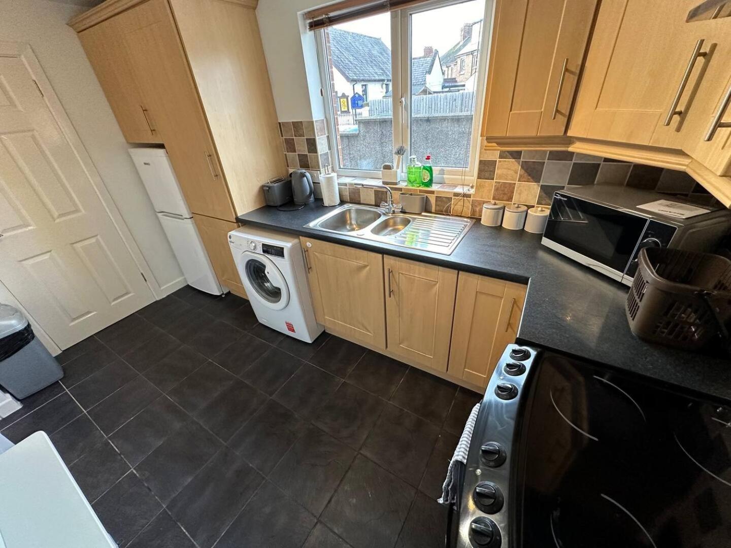 벨파스트 2Br Stylish Ormeau Road House 빌라 외부 사진